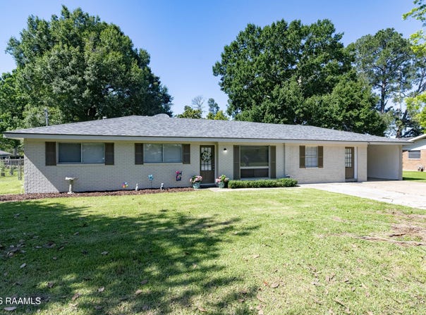 104 William Drive, Lafayette, LA 70508