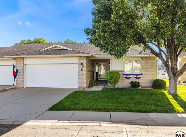 207 Bridle Trail, Pueblo, CO 81005