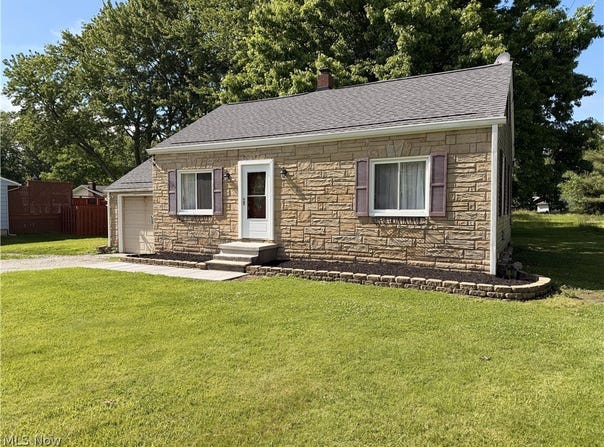 8233 Edgewood Road, Mentor, OH 44060