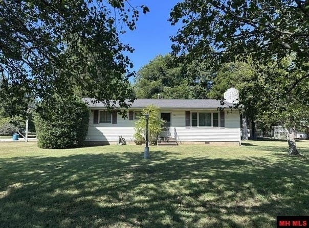 309 BROADWAY, Bull Shoals, AR 72619