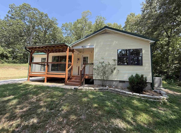 821 E Washington St, Harrison, AR 72601