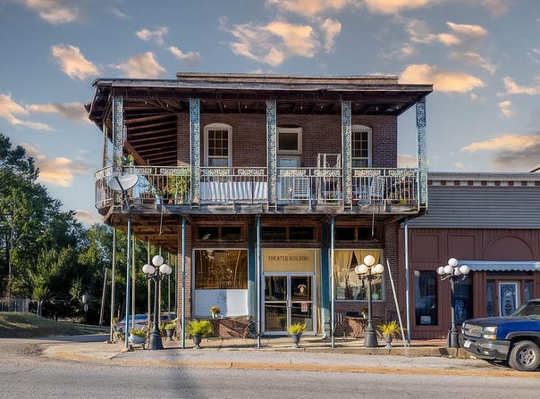 385 Main Street, Mammoth Spring, AR 72554