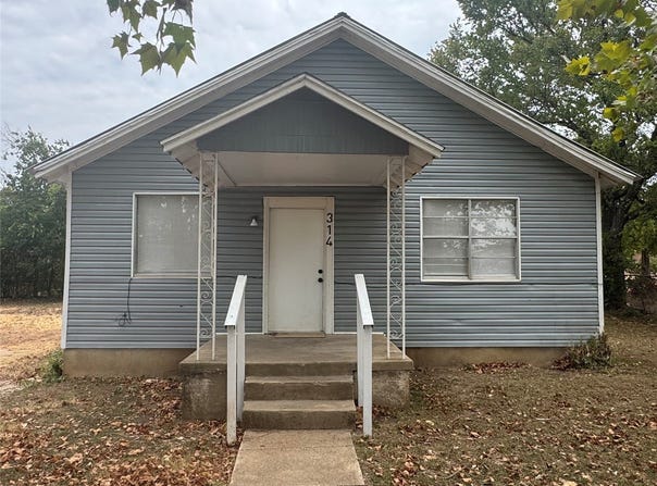 314 Arthur Street, McGregor, TX 76657