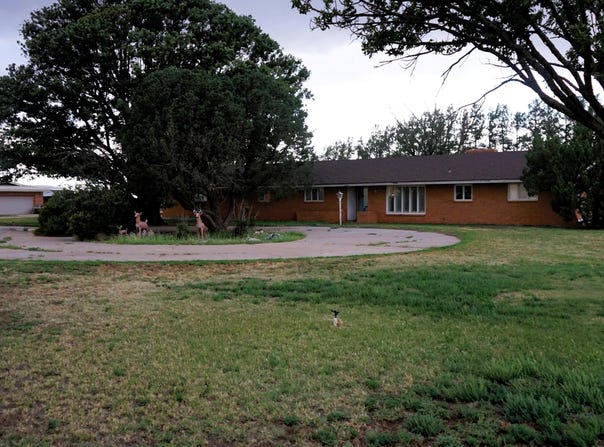 1703 US-70, Springlake, TX 79082