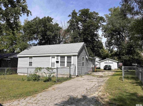 1925 E GLENN Avenue, Springfield, IL 62703