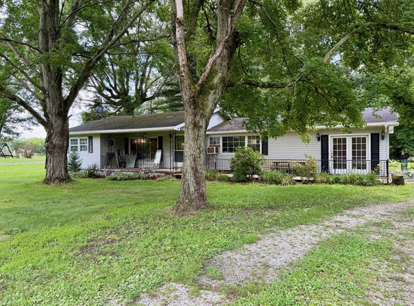 5175 S Range Road, North Judson, IN 46366