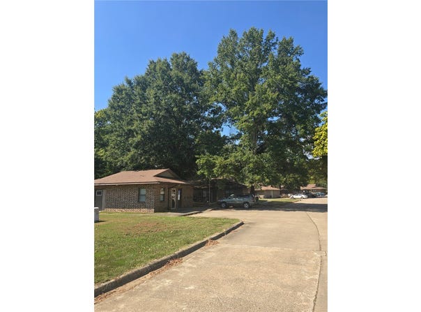 Woodridge Road, Dover, AR 72837