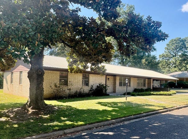 803 SE Avenue K, Idabel, OK 74745