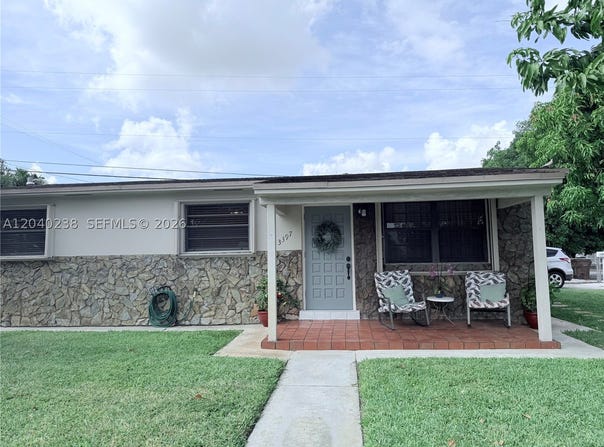 3397 W 14th Ct, Hialeah, FL 33012