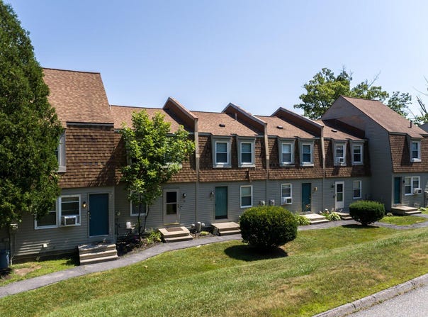 46 Broadview Avenue, Auburn, ME 04210