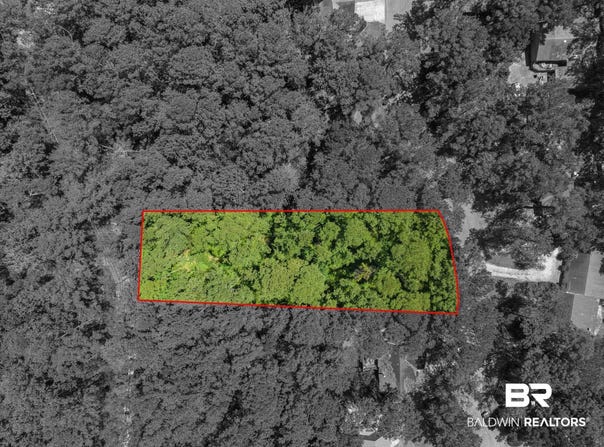 112 Hillcrest Circle, Daphne, AL 36526