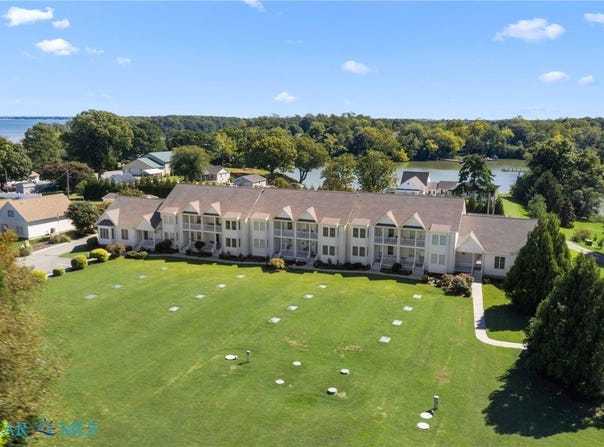 740 Marsh Pungo Road, Locust Hill, VA 23092