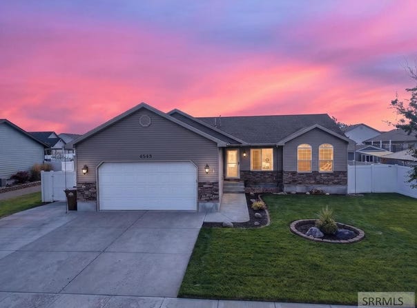 4543 Hershey Loop, Chubbuck, ID 83202