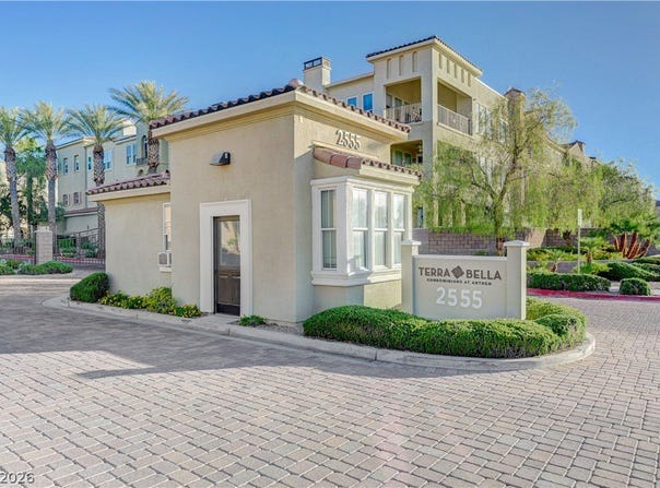 2555 Hampton Road, Henderson, NV 89052