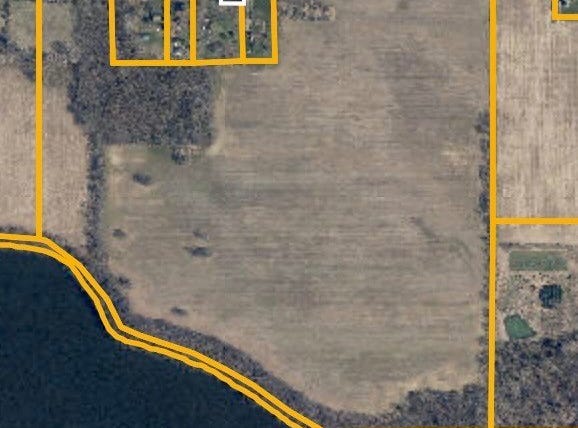 8850 Maple Rd., Lyons, MI 48851