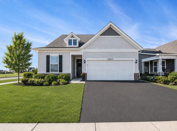 3207 Dove Mountain Drive, Aurora, IL 60503