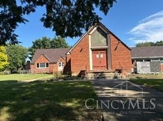 1608 Summit Road, Cincinnati, OH 45237