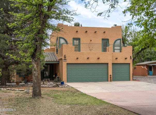 1461 W Brown Road, Las Cruces, NM 88005