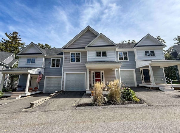 173 Knollwood Way, Manchester, NH 03102