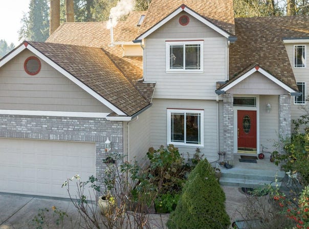 4366 BERRY Ln, Eugene, OR 97404