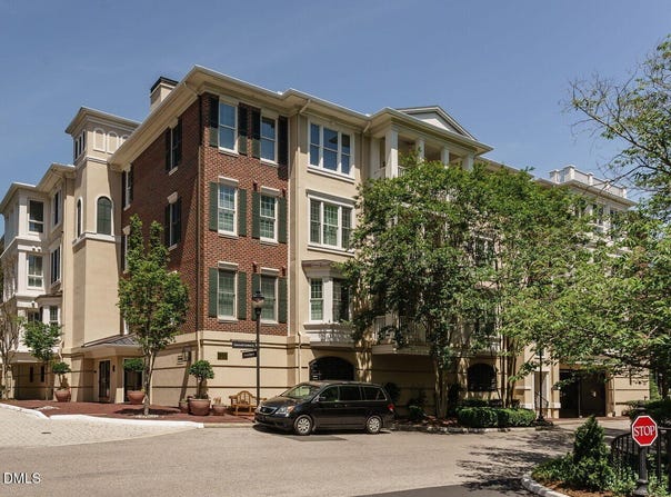 2901 Market Bridge Lane, Raleigh, NC 27608
