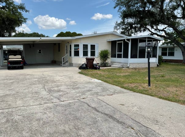 147 Oak Tree Blvd, Winter Haven, FL 33880