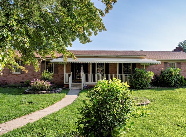 403 E Mcpherson Drive, Mebane, NC 27302