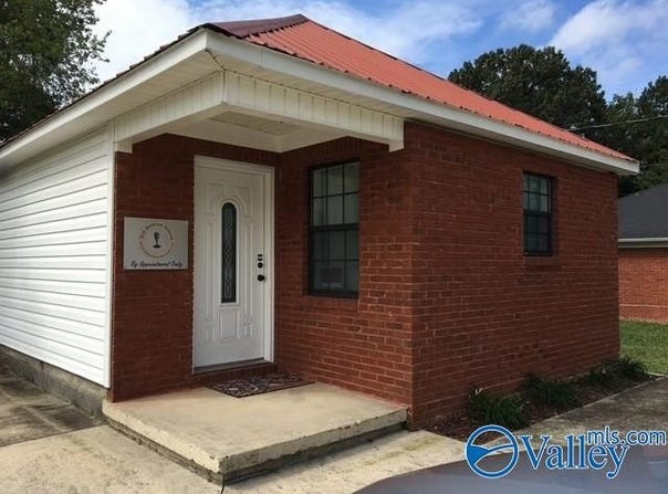 215 NW 3rd Avenue NW, Arab, AL 35016
