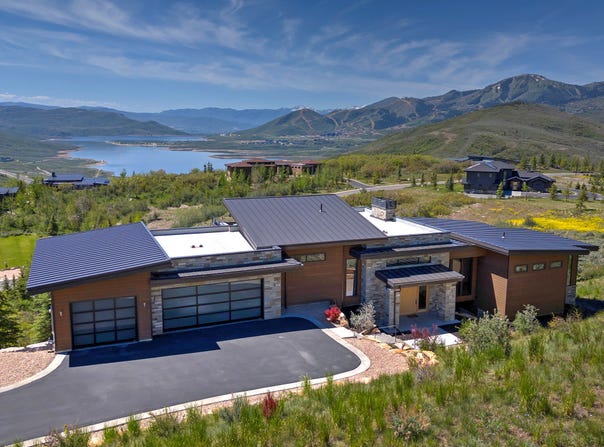 303 W PEACE TREE Trl, Kamas, UT 84036