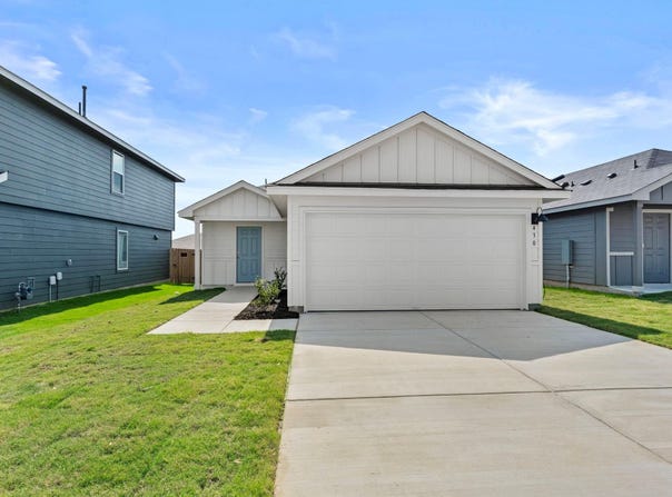 430 LOW PASTURE Trl, Maxwell, TX 78656