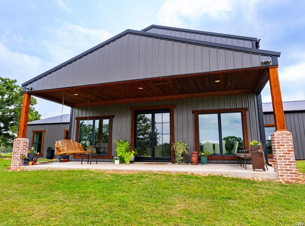 3350 FM 1104, Kingsbury, TX 78638