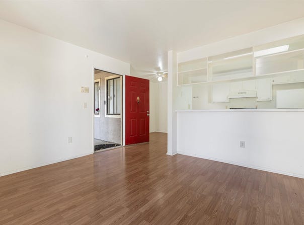 5 Lancaster Cir, Bay Point, CA 94565