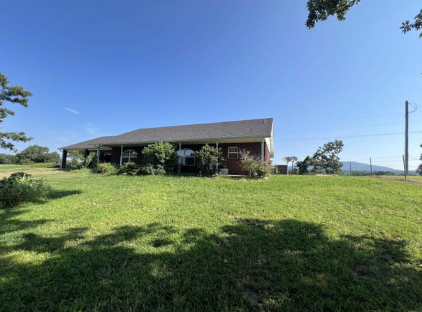 2178 Link Rd, Waldron, AR 72958