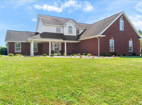 910 N Savannah Drive, Jasper, IN 47546