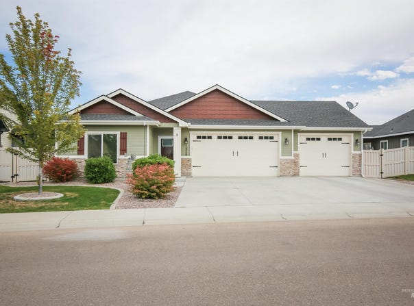 1315 Cantebria Way, Payette, ID 83661