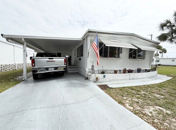 227 Murray Dr, Lakeland, FL 33815