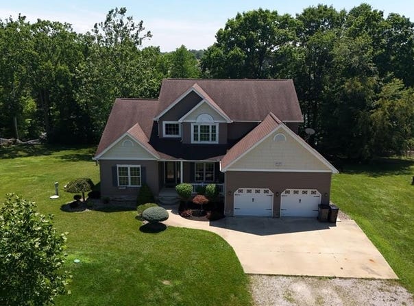 1140 Meadowview Drive, Willard, OH 44890