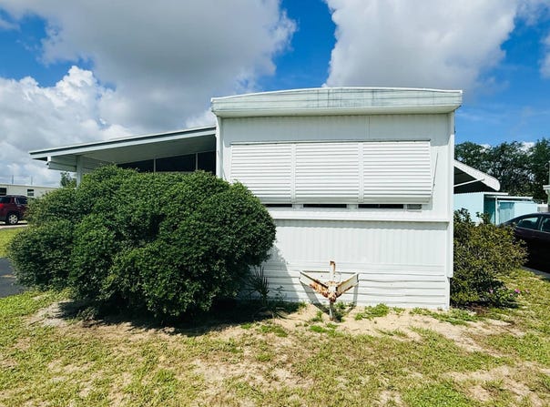 2915 Phil Ln, Sebring, FL 33870