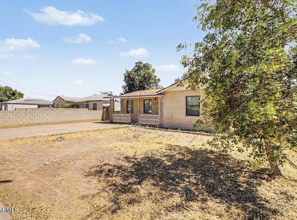 453 E CRESCENT Avenue, Mesa, AZ 85204