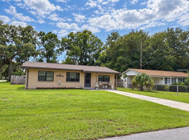 1701 W 2ND Street, SANFORD, FL 32771