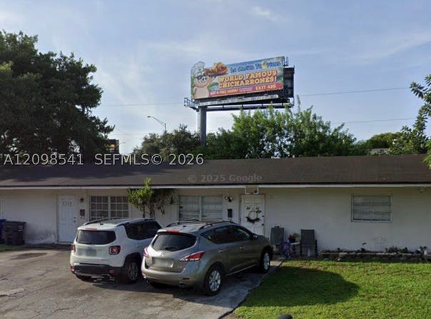 6230 Grant St, Hollywood, FL 33024