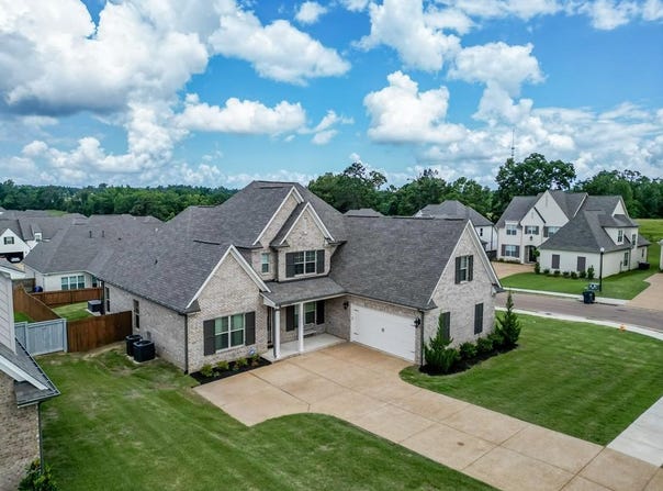 658 Centerpointe Cove, OXFORD, MS 38655