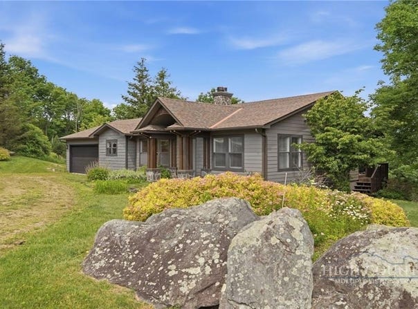 276 Four Diamond Drive, Seven Devils, NC 28604