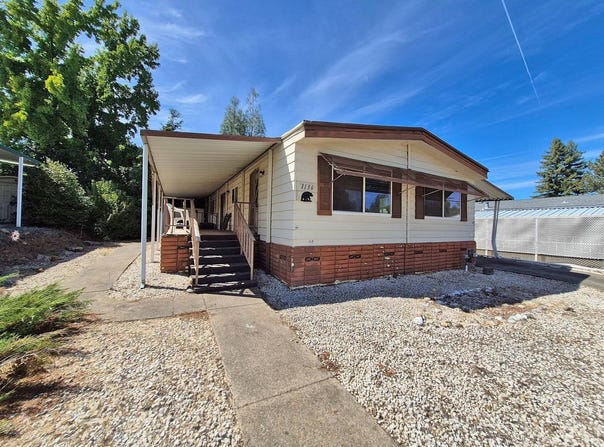1136 Big Bear Lane, Redding, CA 96003