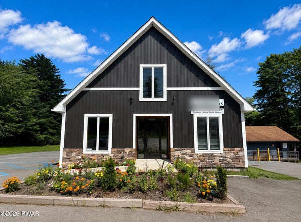 289 Rt 507 Route, Tafton, PA 18464