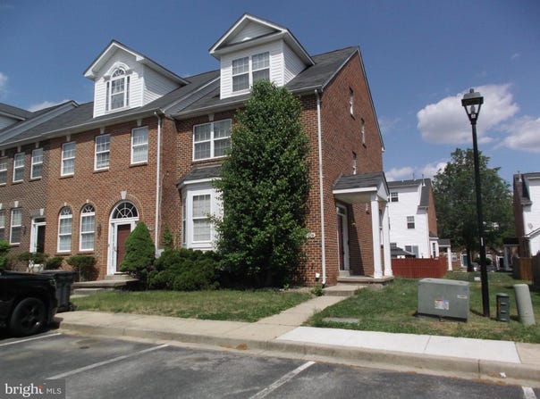 9906 ROBSTOWN Place, WALDORF, MD 20603