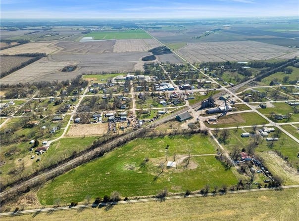 309 N 5th Street, Walker, MO 64790