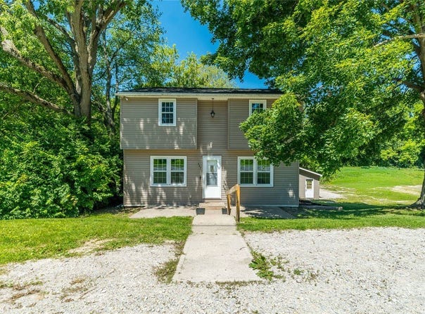 447 Towpath Trail, Piqua, OH 45356
