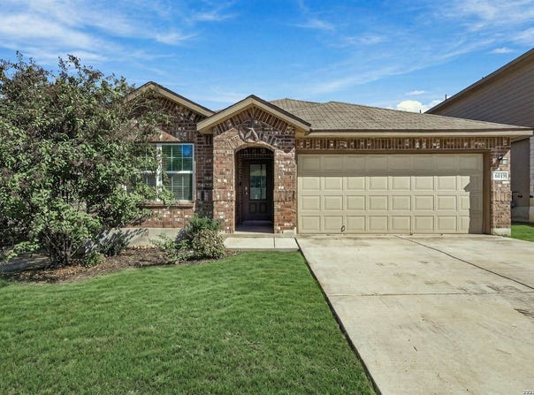 6019 Akin Pl, San Antonio, TX 78261