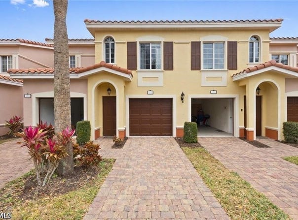 20230 Estero Gardens Circle, Estero, FL 33928